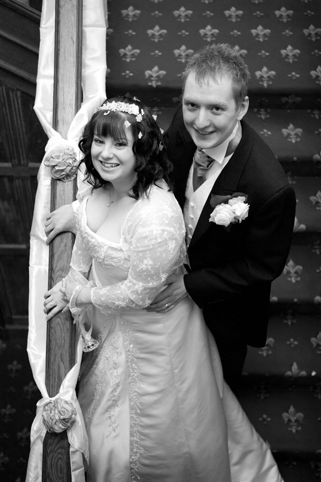 groom and bride stairs ewell court house