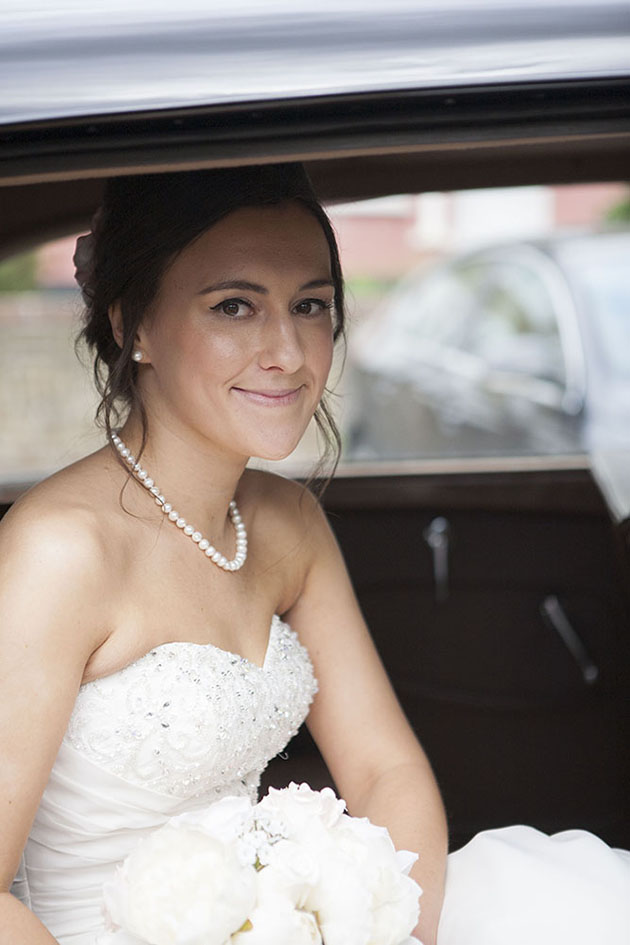 Southchurch _bride _arrival