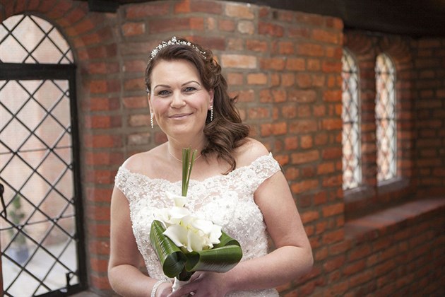 Leez Priory Bride Portrait