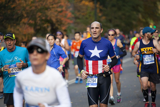 New York marathon runner dressed as Captain America